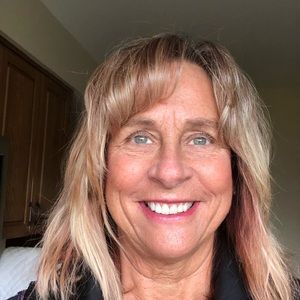 Meet your Posher, Becky